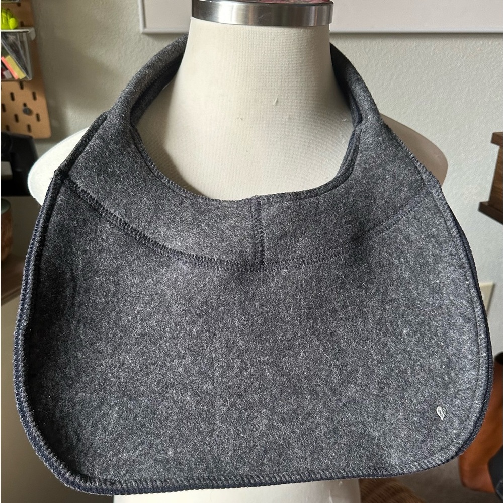 Vintage Helen Kaminski Felt Hobo Shoulder Handbag - RARE